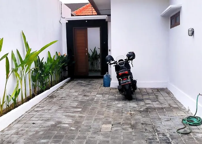 Modern 2bdr - Villa Seminyak